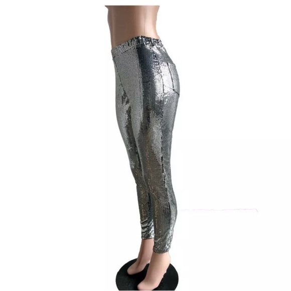 SALE🥂NEW TIMELESS SILVER SEQUIN PANTS-LEGGINGS - Picture 6 of 8